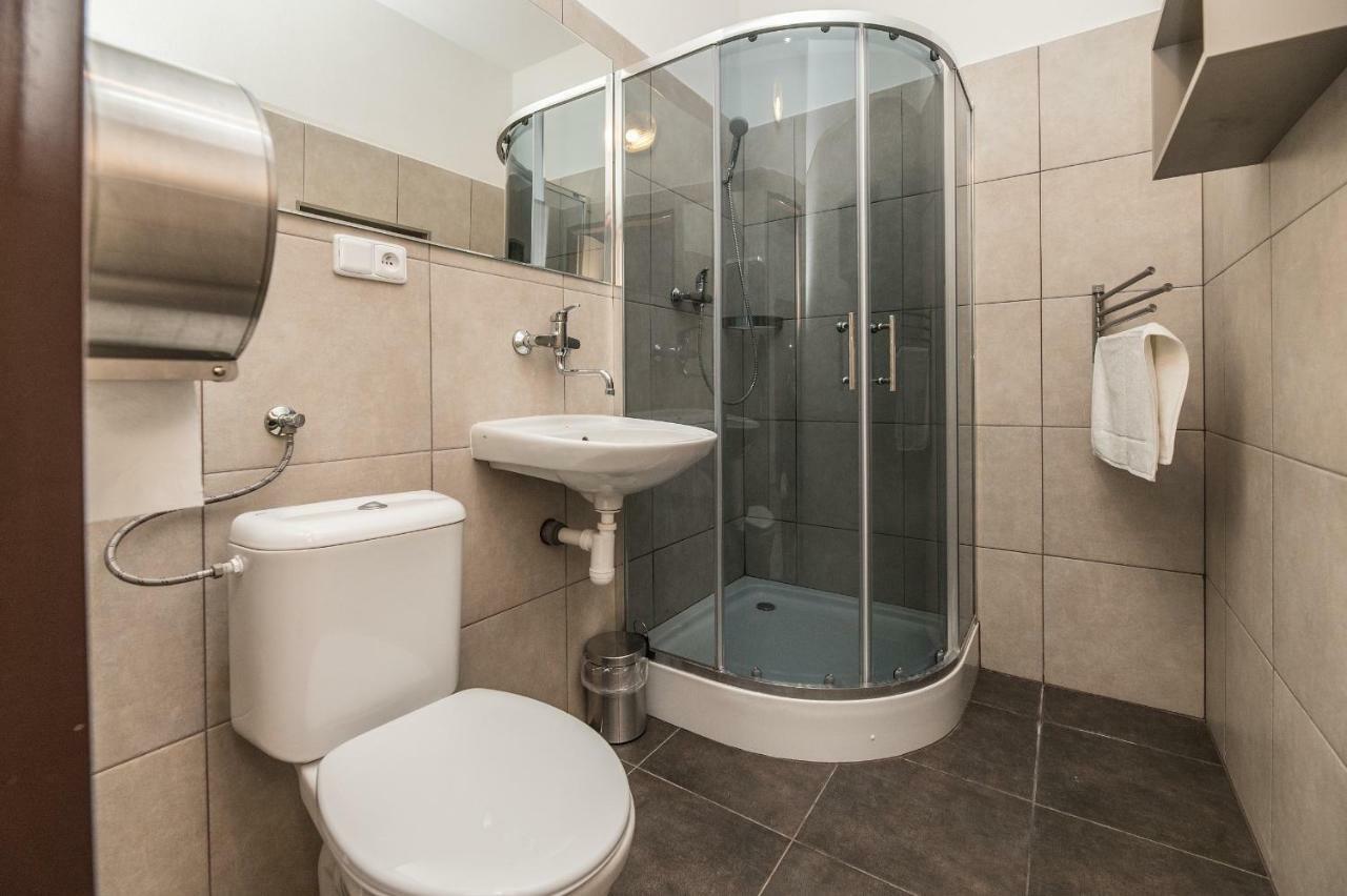 Apartmány Přemyslova Hradec Kralove Exterior foto