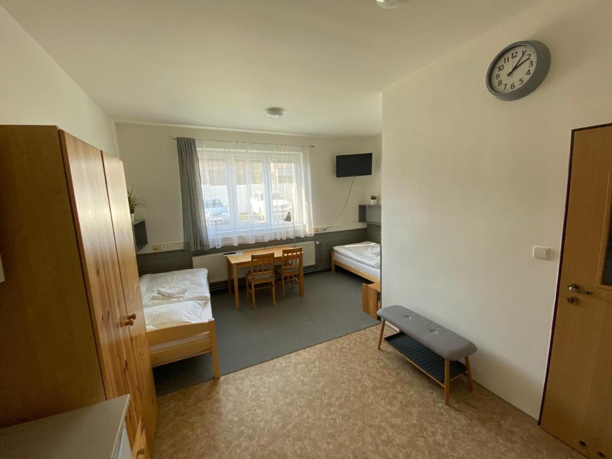 Apartmány Přemyslova Hradec Kralove Exterior foto